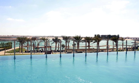 Up to 67% Off on Pool - Swimming - Outdoor at Loop Pool Bar at Bab Al Qasr