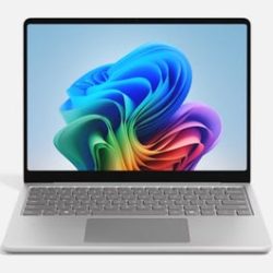 Microsoft Surface Laptop 7 (2025) Copilot+PC Qualcomm Snapdragon X Plus X1P-42-100 16GB RAM 512GB SSD Shared Qualcomm Adreno Graphics 13inch FHD Windows 11 Laptop - Metal [EP2-31657]
